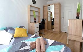 Bright Room №2 Grzybowska 9